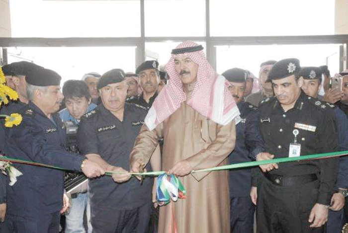 وزير الداخلية: ماضون في بناء المباني النموذجية لدوائر الدولة