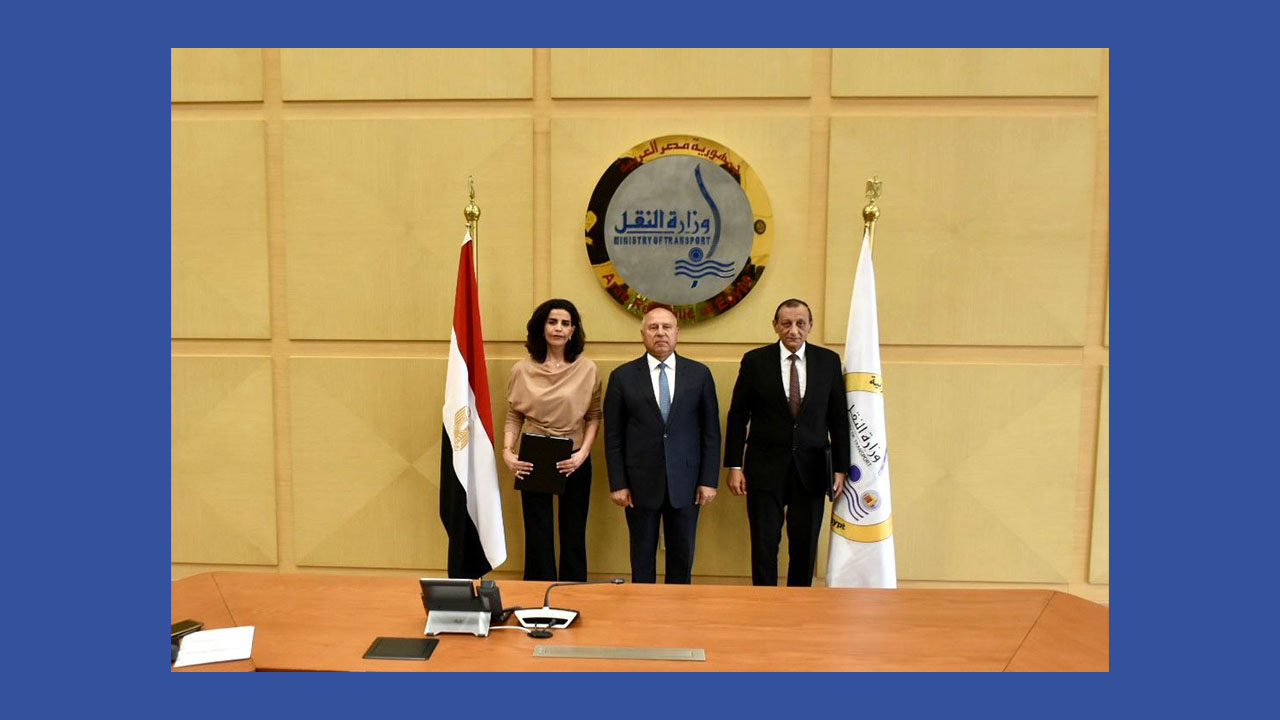 وزير النقل المصري يشهد توقيع مذكرة تفاهم بشأن تسليم ميناء برنيس البحري لإحدى الشركات الكويتية