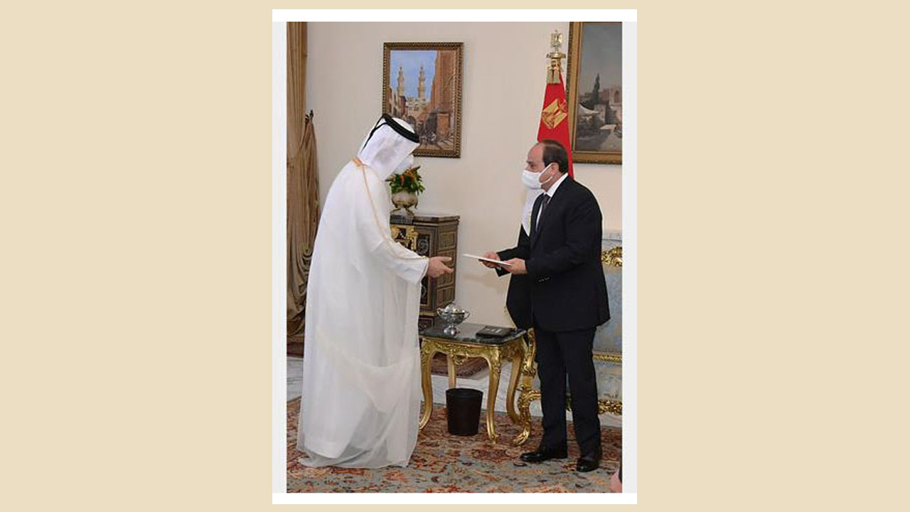 الرئيس السيسي يتلقى رسالة خطية من أمير قطر