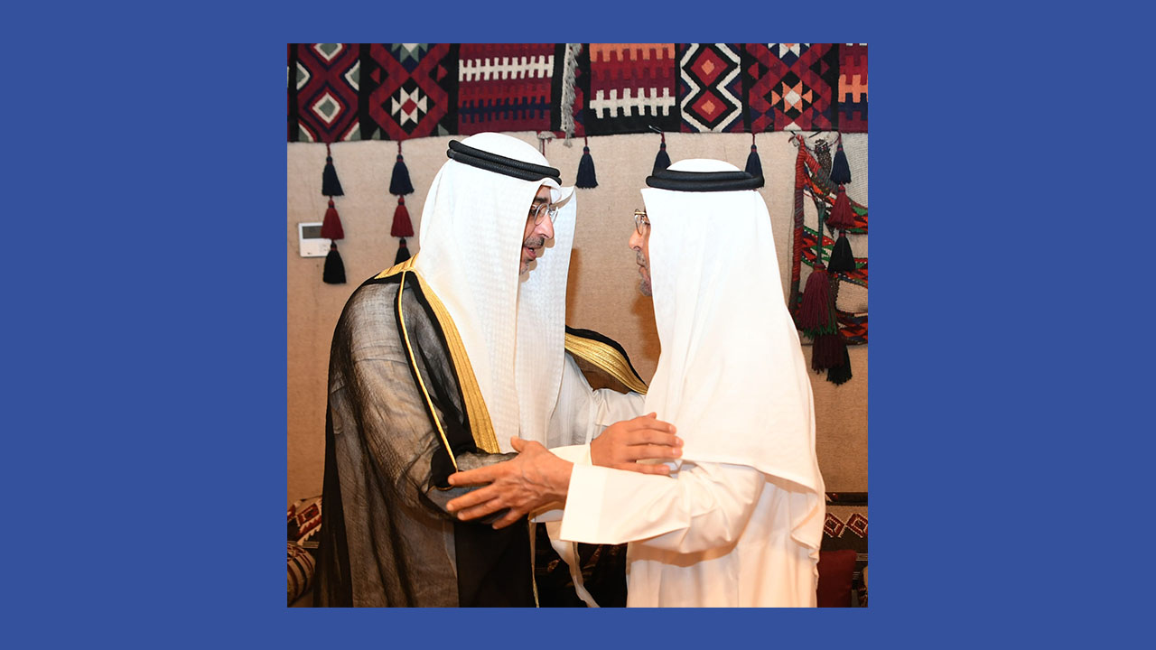 ممثل سمو الأمير يقدم واجب العزاء إلى أسرة المغفور له الأمير بدر بن عبدالمحسن بن عبدالعزيز آل سعود