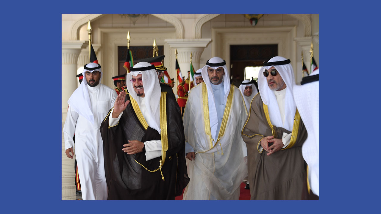 ممثل سمو الأمير يتوجه إلى مملكة البحرين لترؤس وفد الكويت في مؤتمر القمة العربية