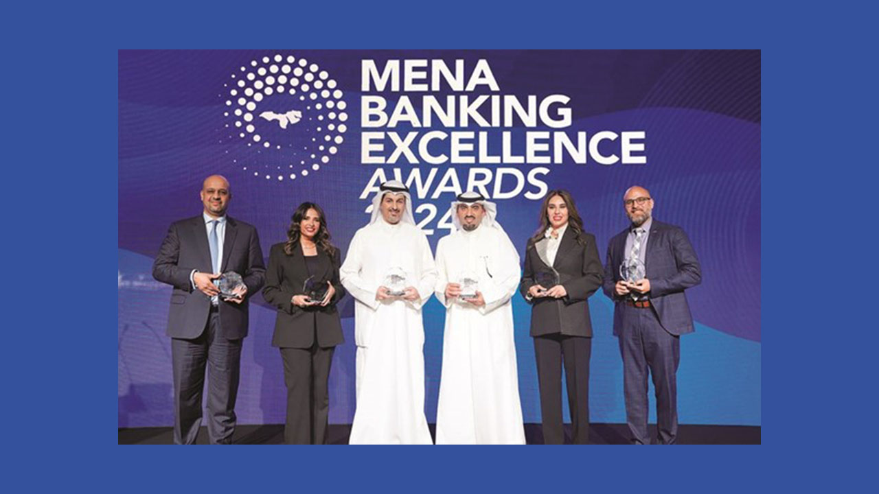 «الوطني» يحصد 6 جوائز مرموقة للتميز المصرفي من «ميد» العالمية