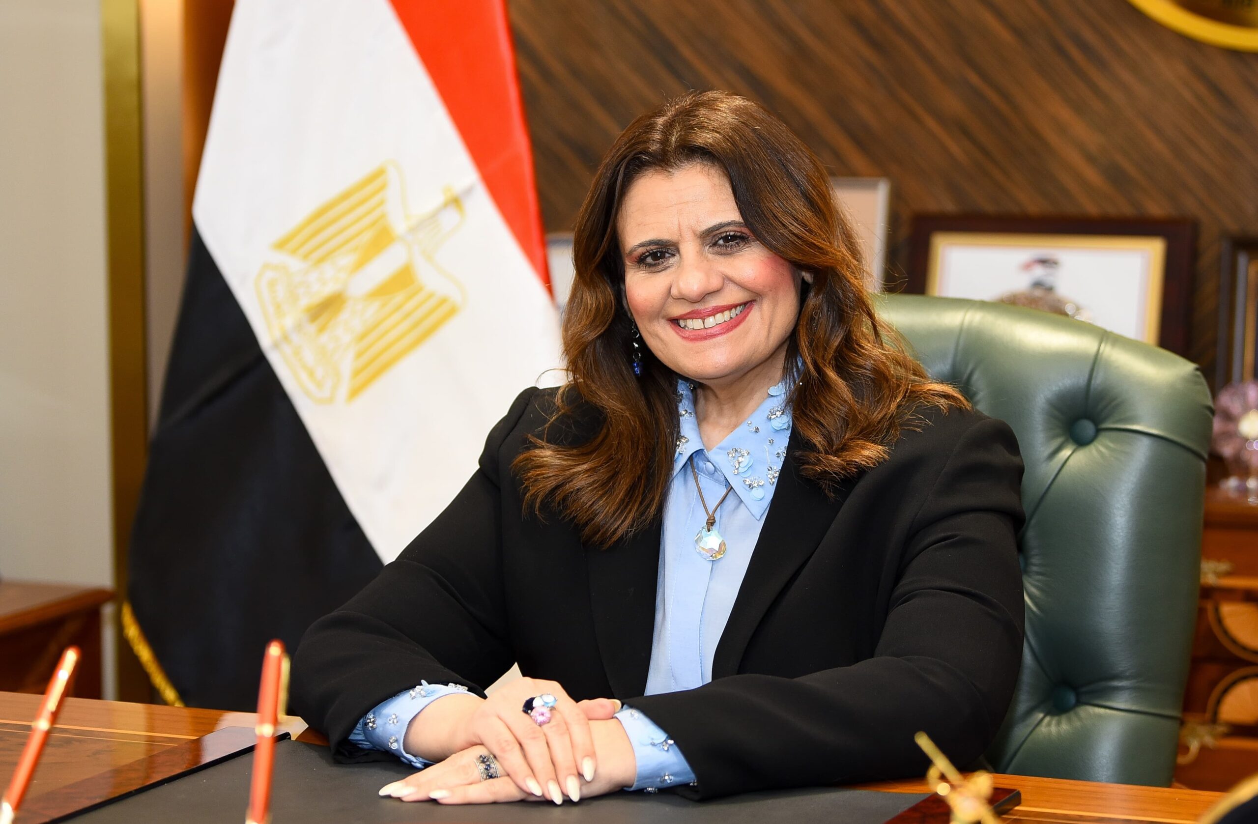 وزيرة الهجرة توضح آخر مستجدات مبادرة السيارات للمصريين بالخارج